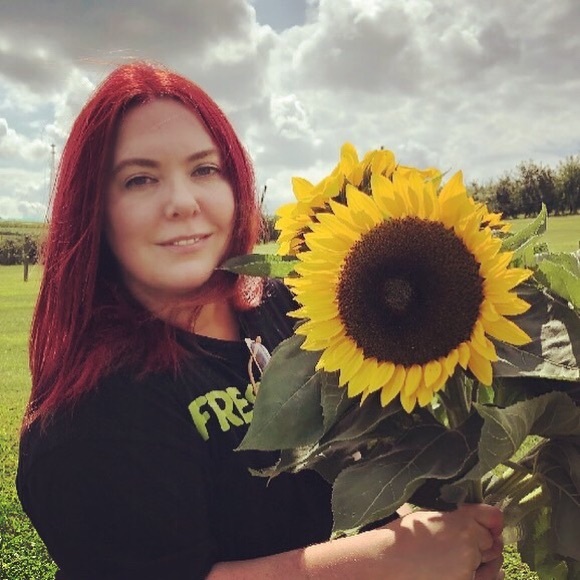 Meet your Posher, gladragsstash - Picture 3 of 3